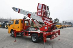 198彩注册高空上料云梯车-高空云梯车-济宁鹿鸣机