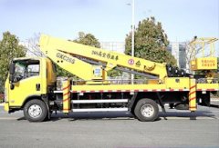 高空升降车性能-高空升降车-鹿鸣机械设备厂家