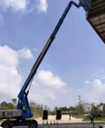 小型高空作业升降车-鹿鸣机械-高空作业升降车